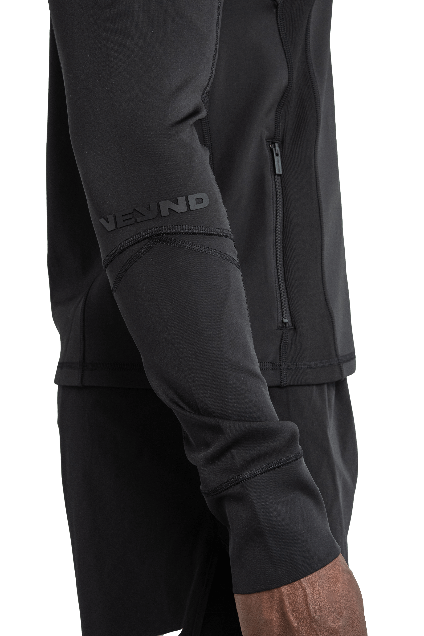 MID LAYER - Black