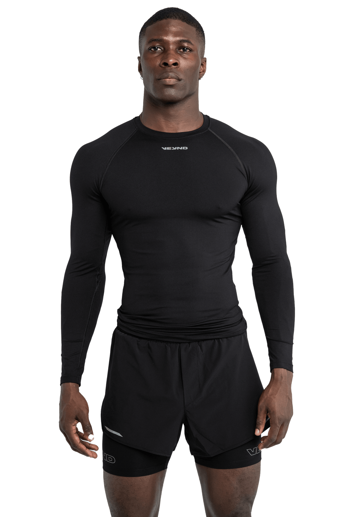 MEN- T-SHIRT - Black | VEYND