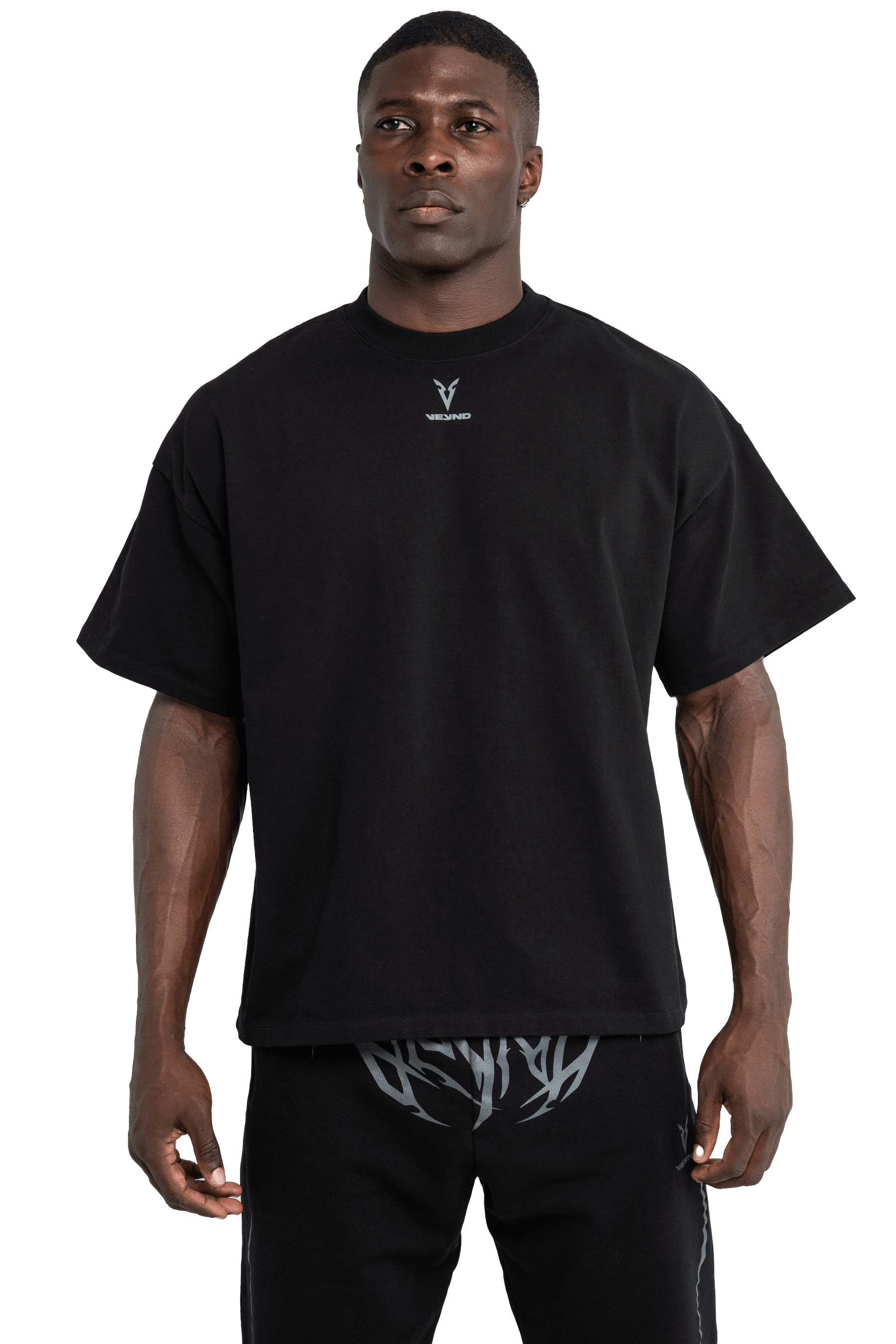 BOXY T-SHIRT V-GRAPHIC - Black