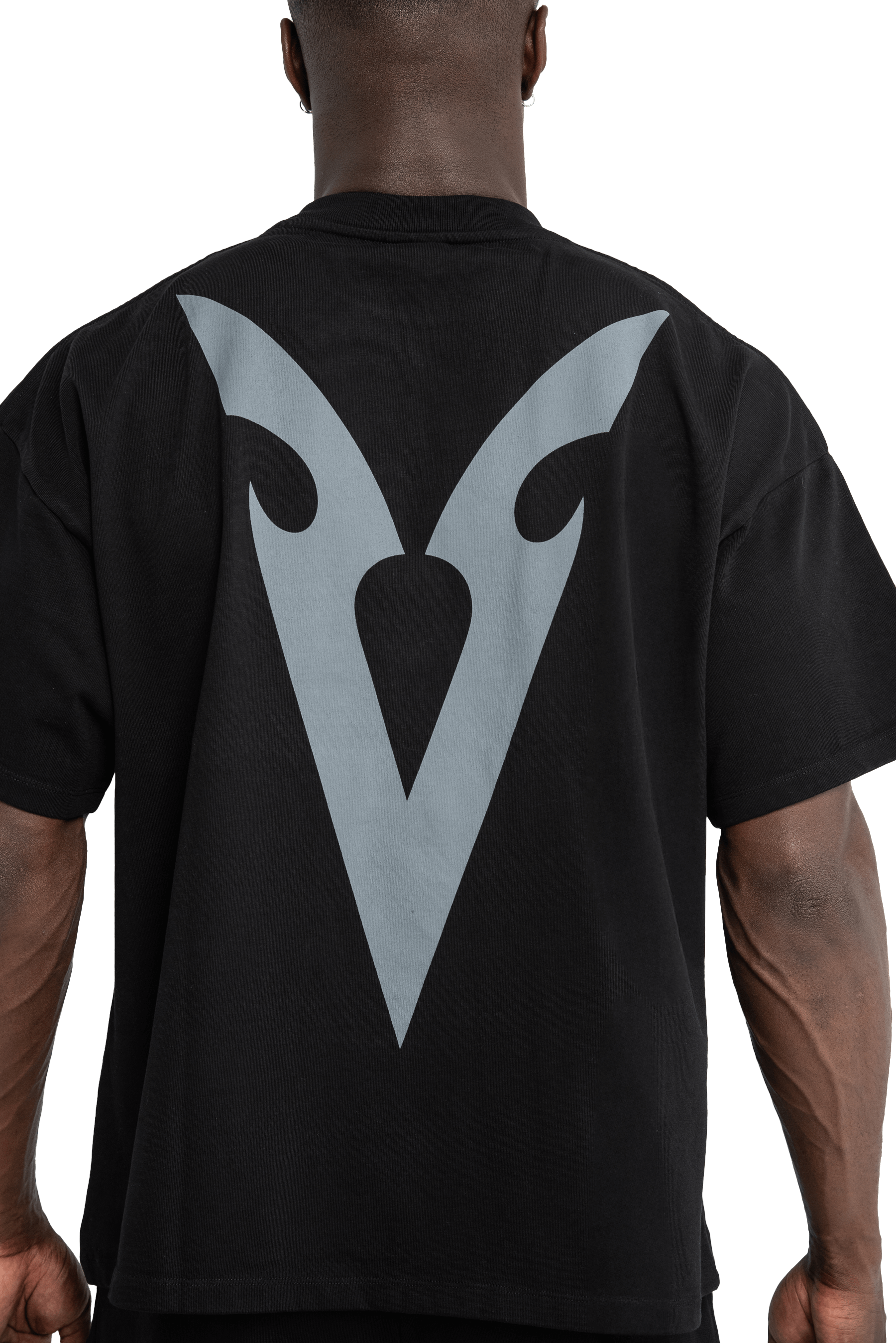 BOXY T-SHIRT V-GRAPHIC - Black
