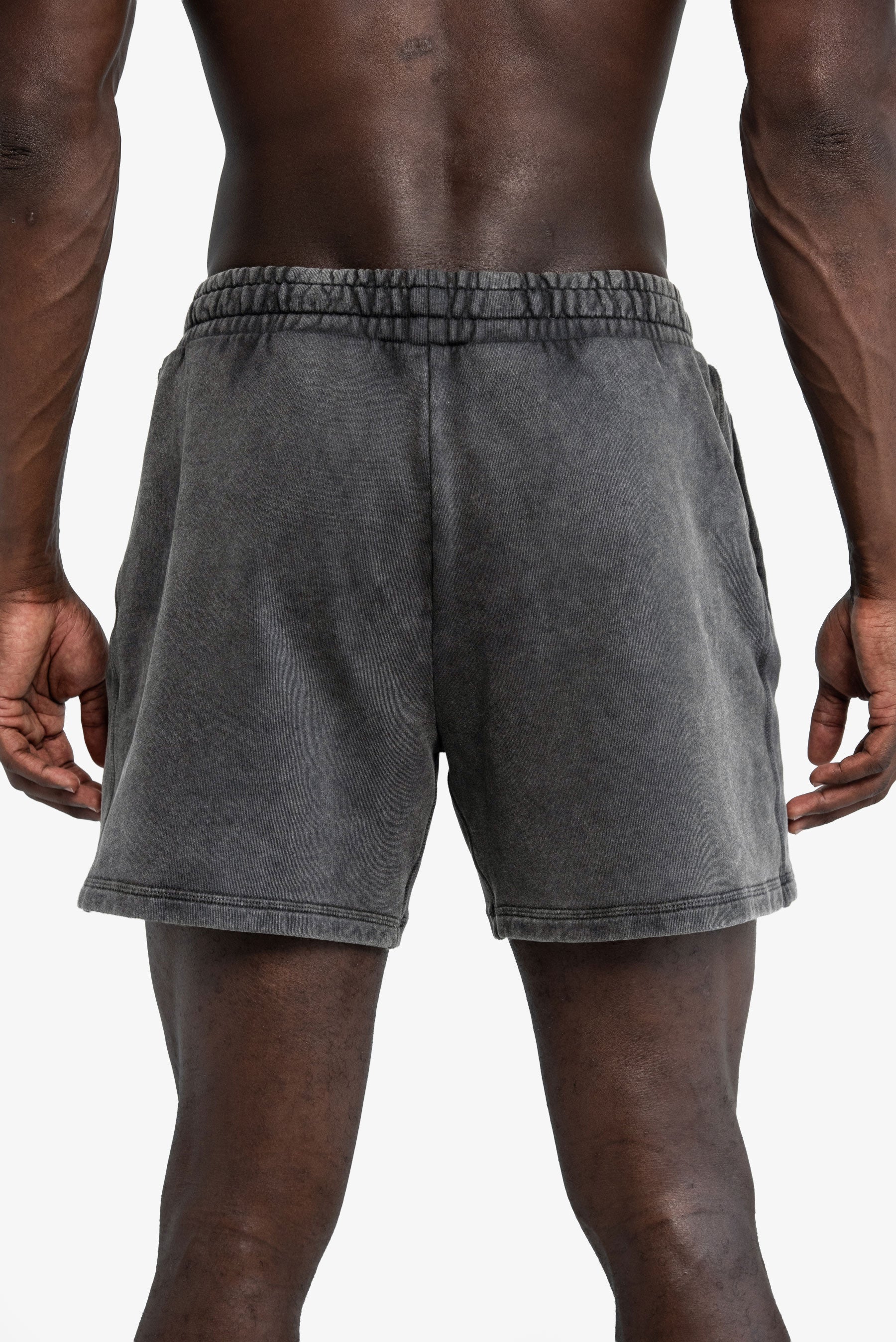 JOGGER SHORTS - STORM GRAY