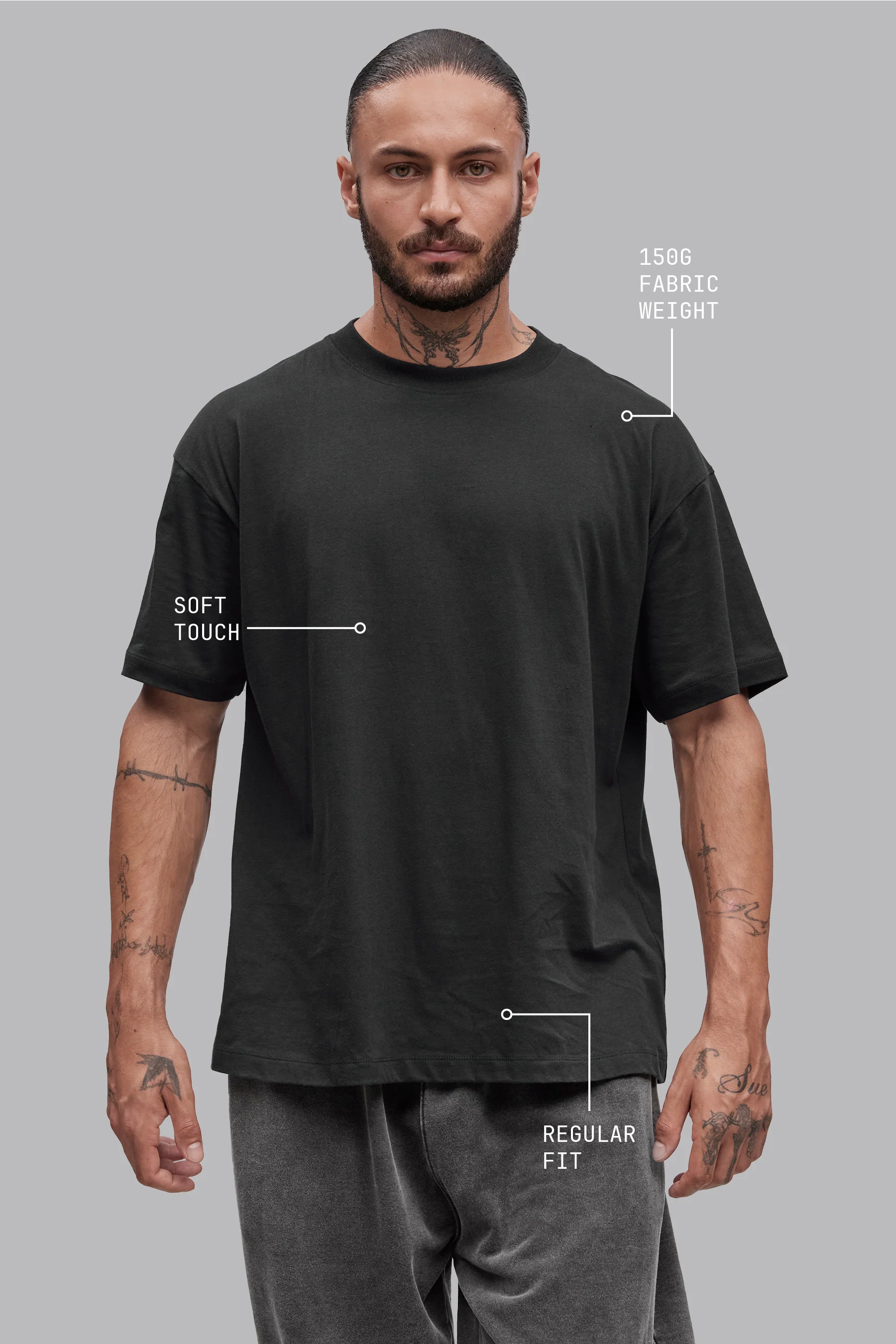 T-SHIRT - BLACK