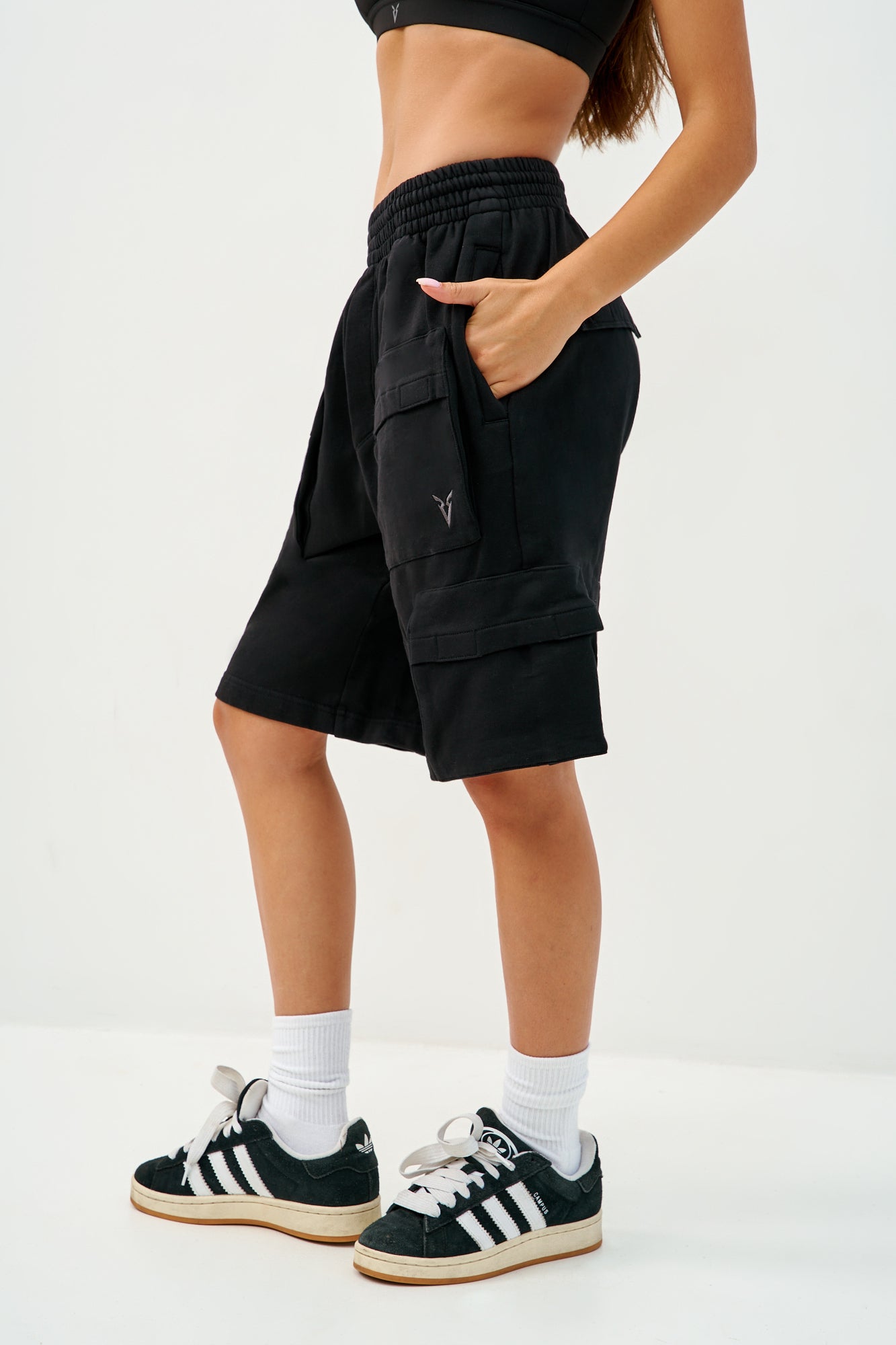 9" CARGO SHORTS - Black
