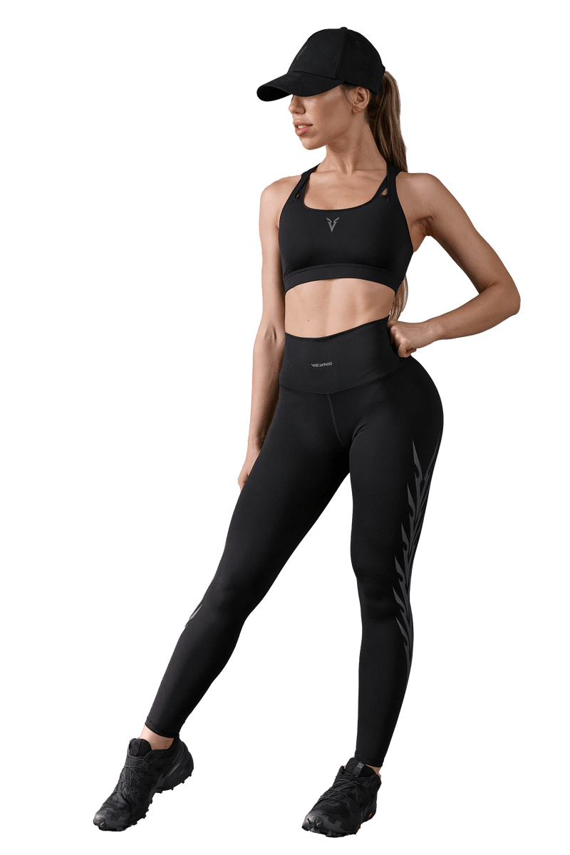 SPORTS BRA CUT OUT - Black