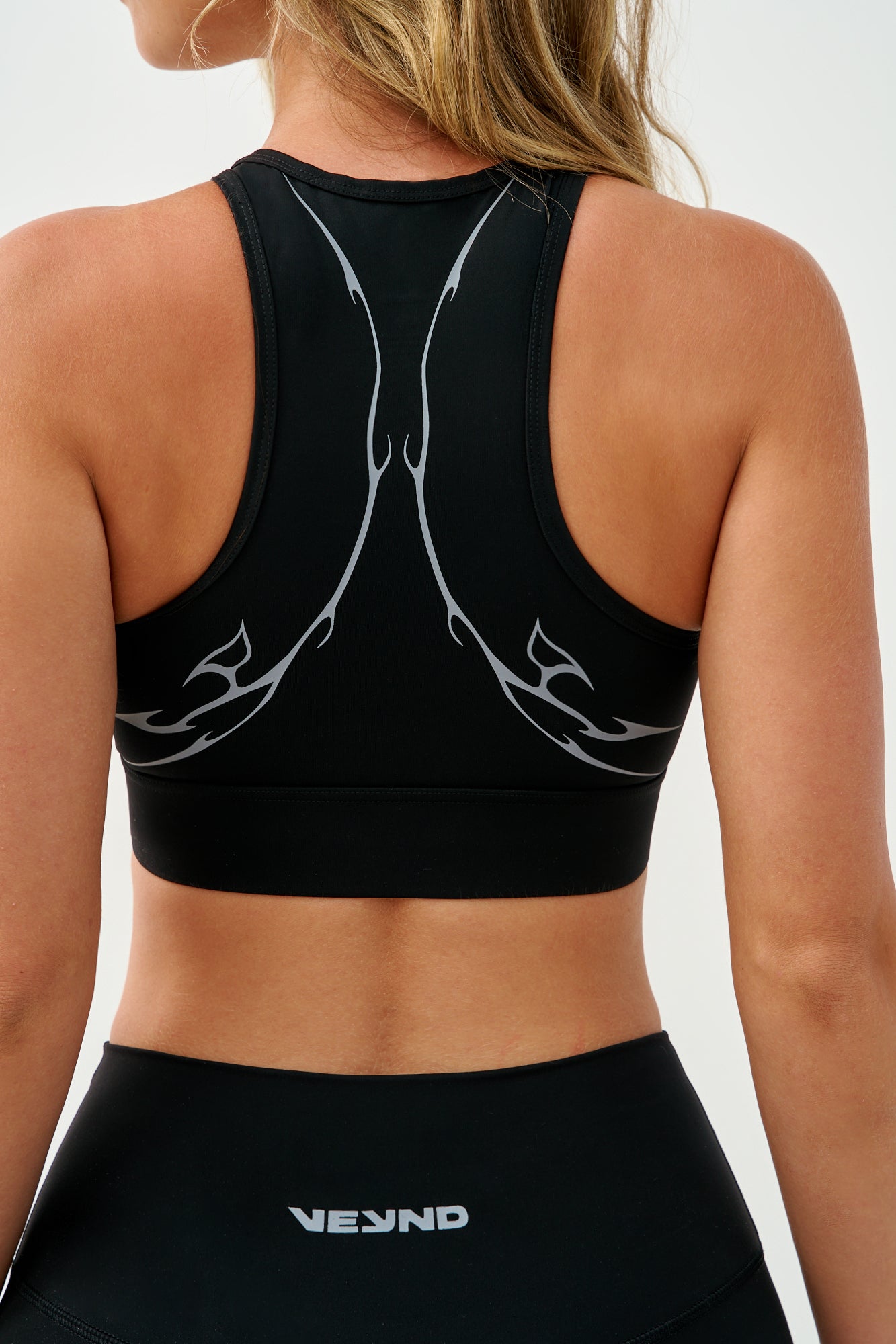 SPORTS BRA HIGH NECK GRAY VEINS GRAPHIC  - Black