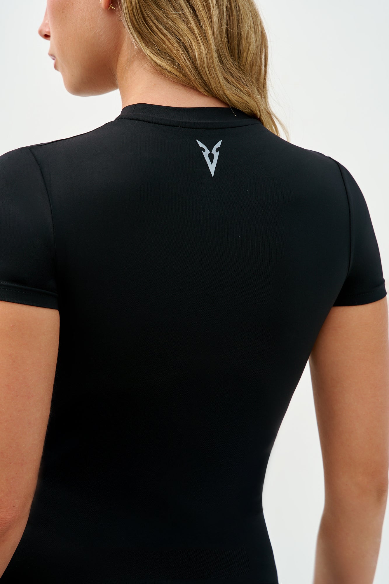 TIGHT T-SHIRT - BLACK