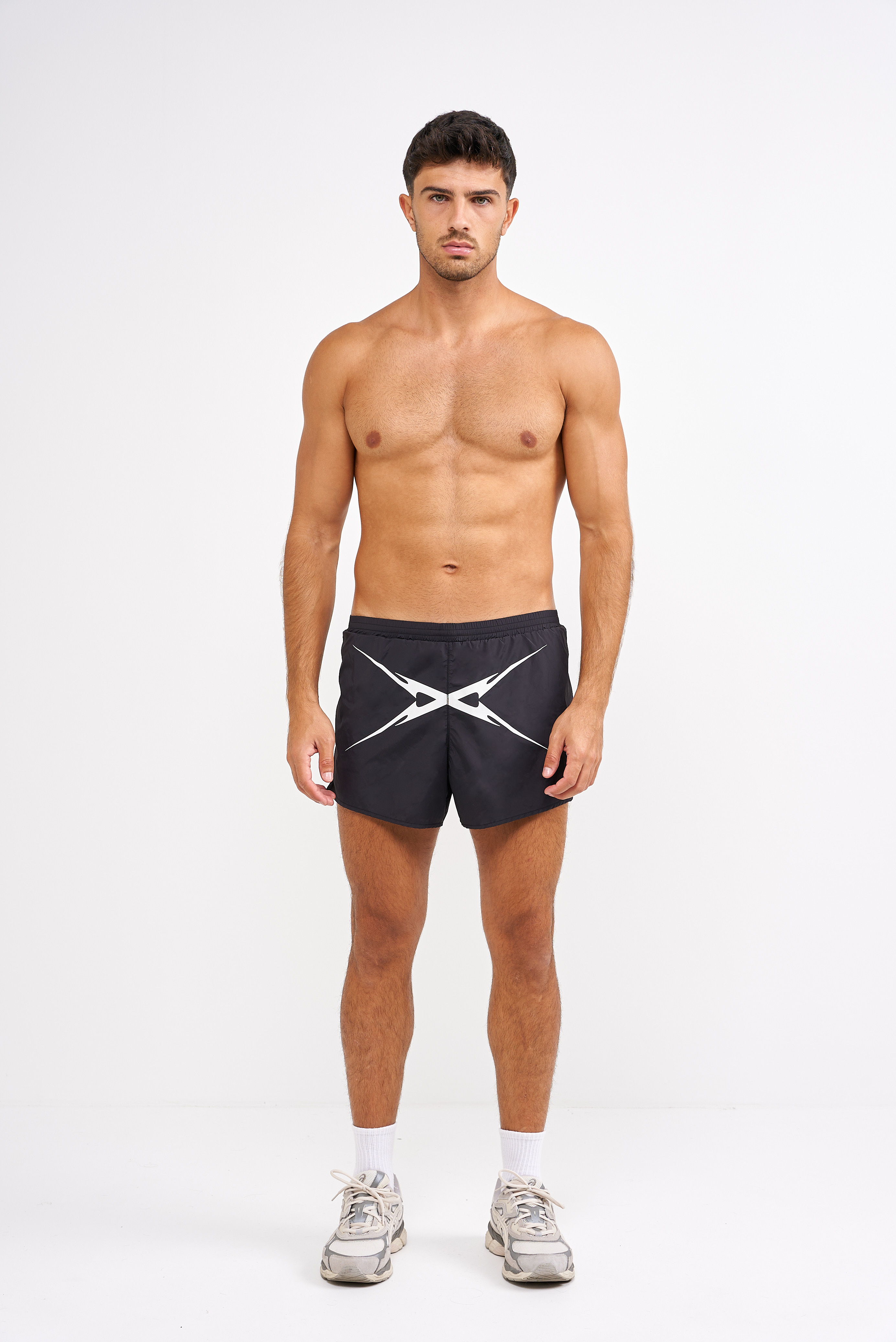 3" RUNNING SHORTS CROSS GRAPHIC - BLACK